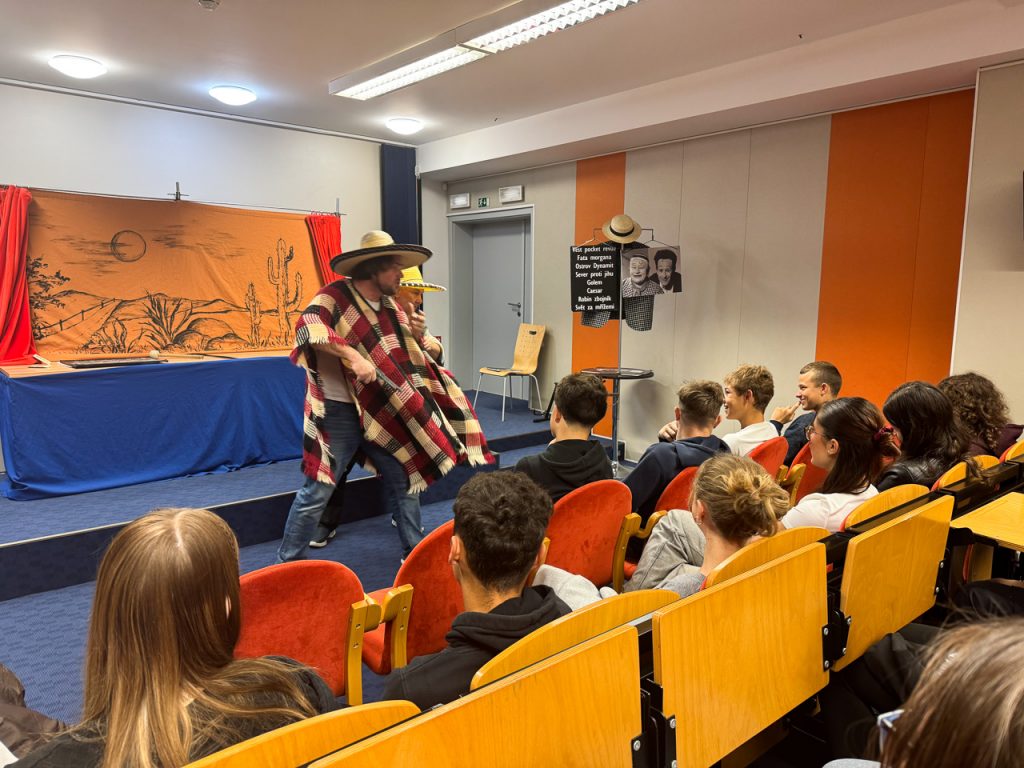 Divadélko pro školy-4