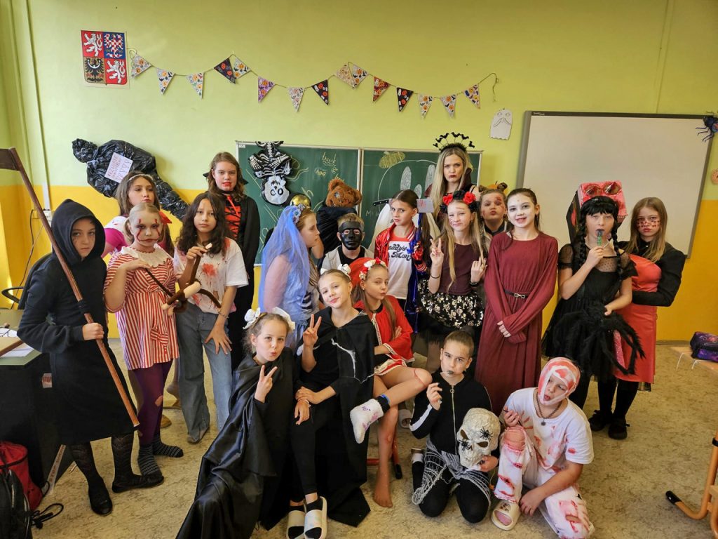 Halloween ve škole-17