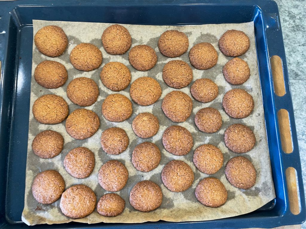 Předvánoční pečení-2