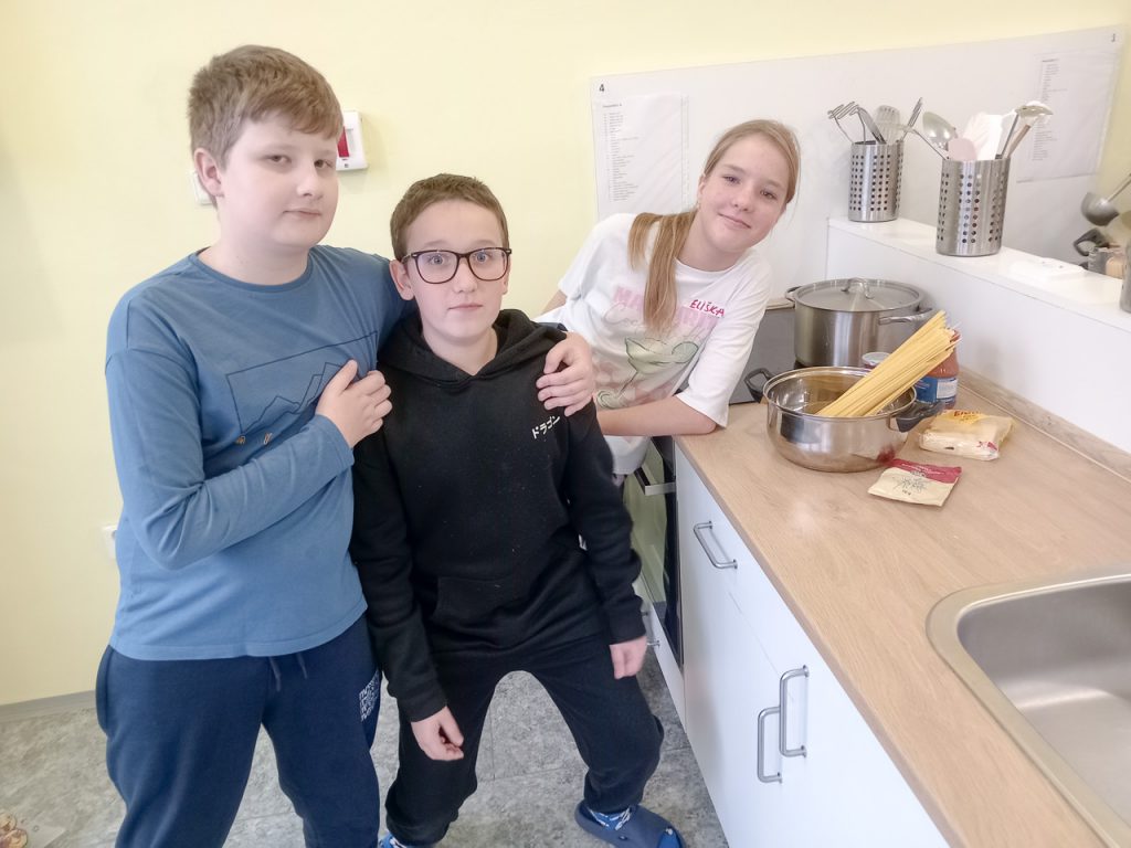 Tajemná noc ve škole-10