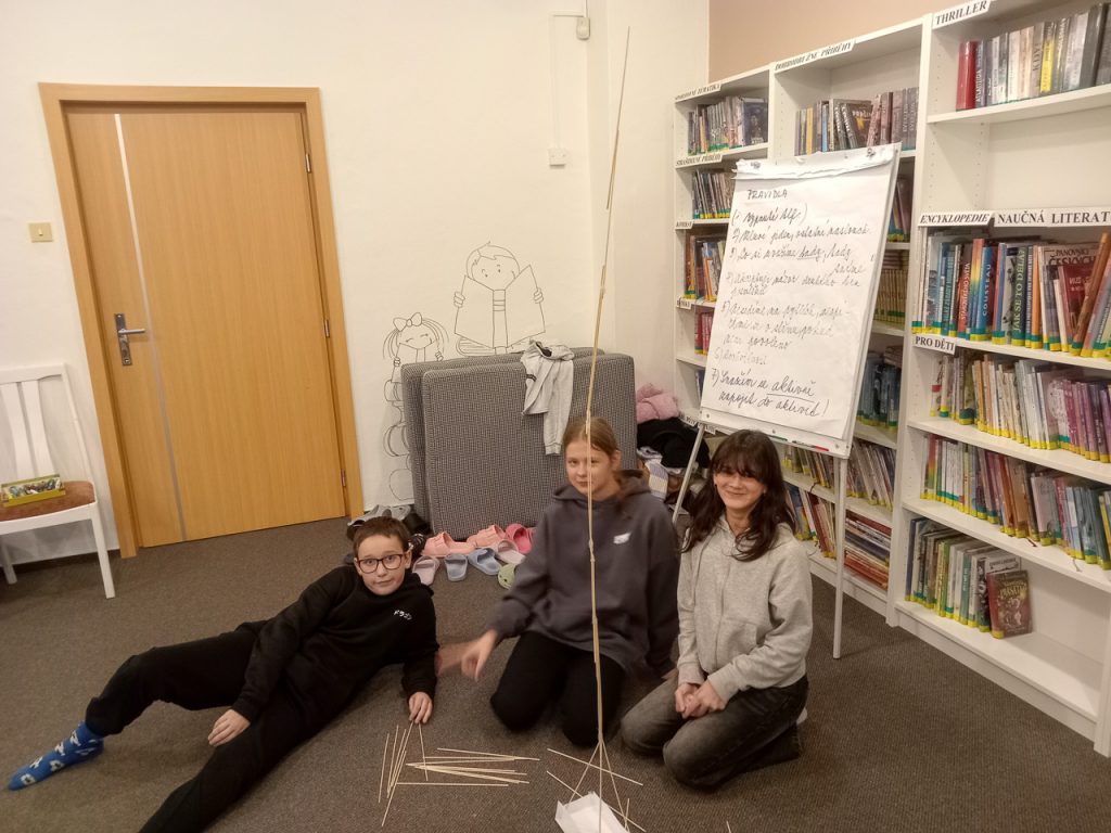 Tajemná noc ve škole-15