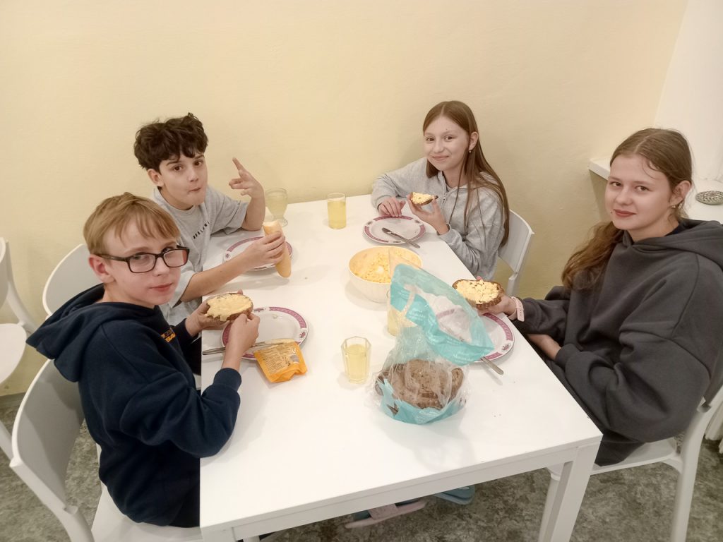 Tajemná noc ve škole-24