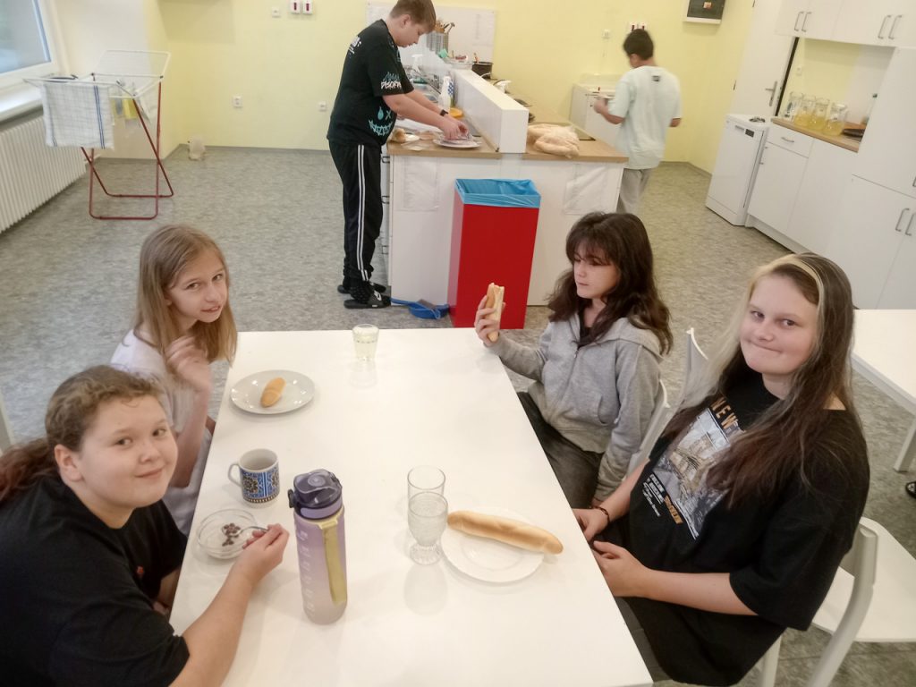 Tajemná noc ve škole-28