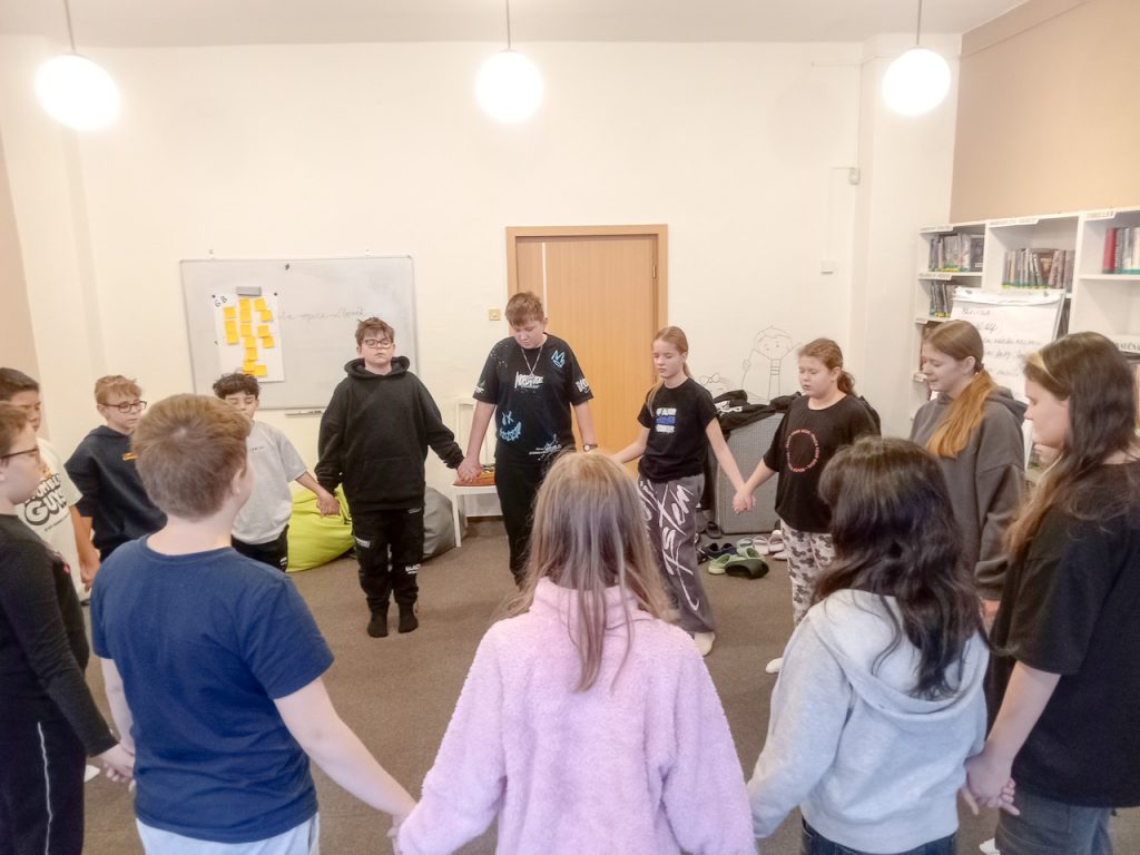 Tajemná noc ve škole-31