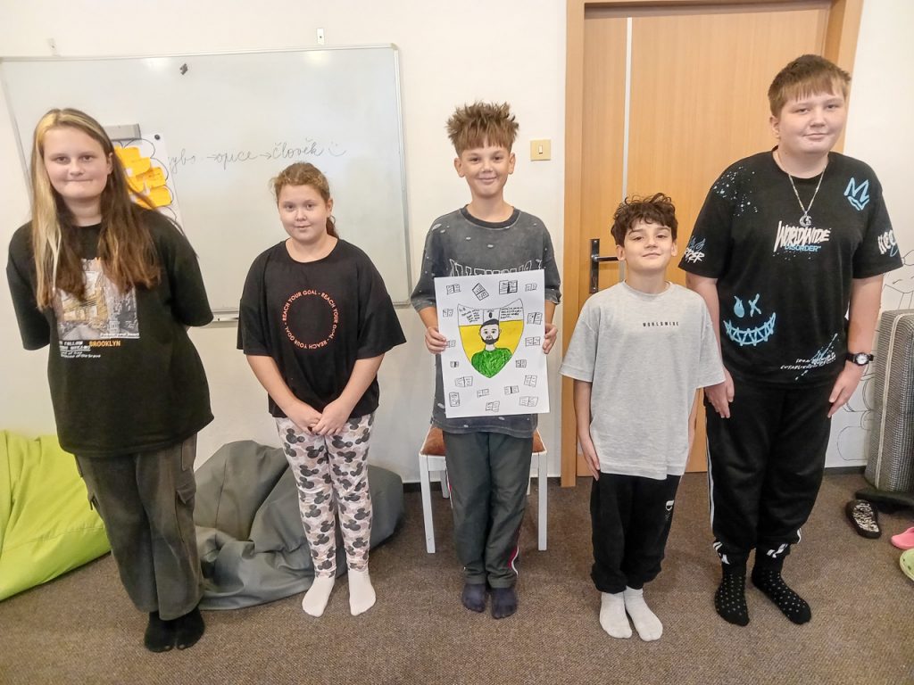 Tajemná noc ve škole-33