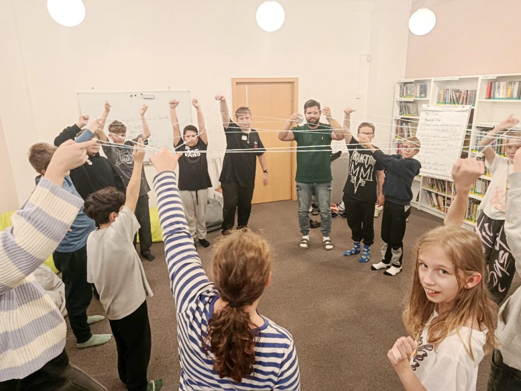 Tajemná noc ve škole-39