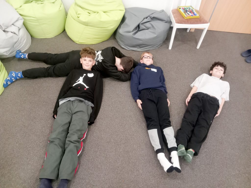 Tajemná noc ve škole-5