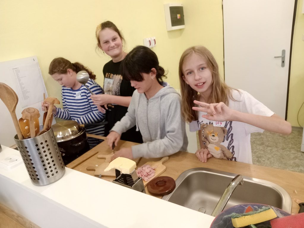 Tajemná noc ve škole-9