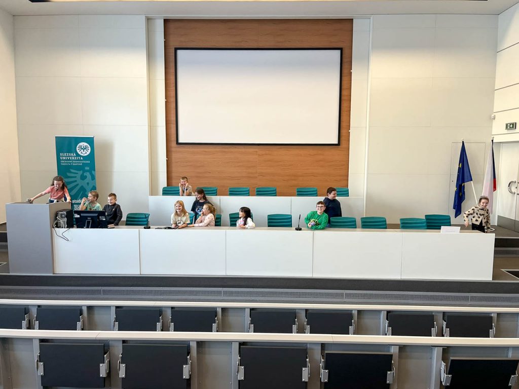 Návštěva univerzity-11